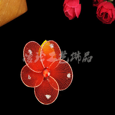 以小見(jiàn)大的藝術(shù) 一枚2.5CM梅花冰箱貼的生活美學(xué)與商機(jī)洞察